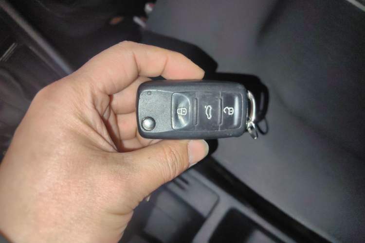 Used Skoda Rapid Spaceback 2020 1.5L Automatic Standard Edition Vehicle Key