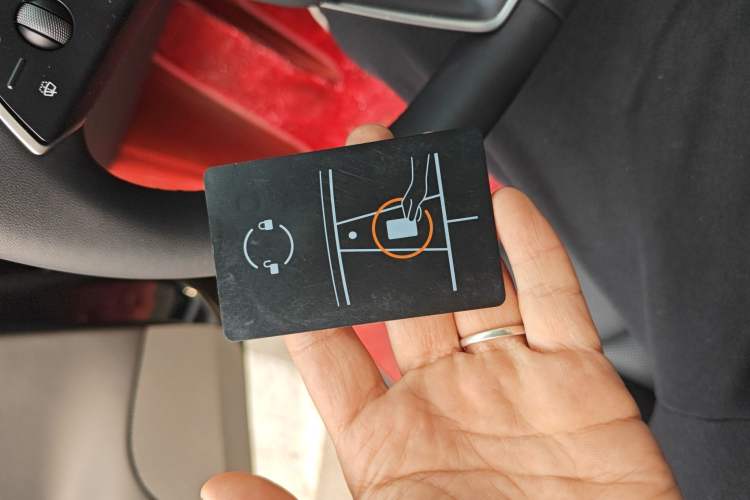 Used Tesla Model 3 2025 Rear-Wheel-Drive Version