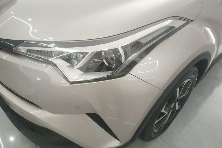 Used Toyota C-HR 2020 2.0L Leading Edition Left Front Headlight