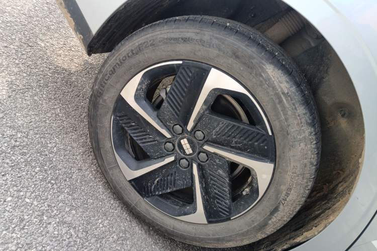 Used Geely Galaxy L6 2025 EM-i 140km Starship Edition