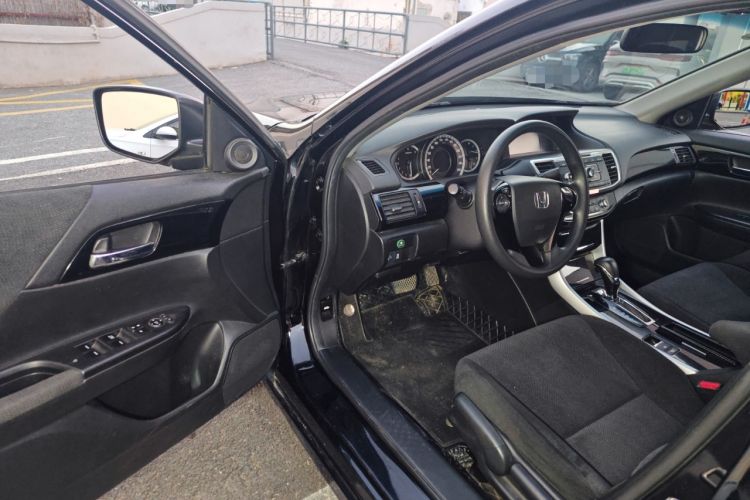 Used Honda Accord 2016 2.0L Comfort Edition Driver Seat