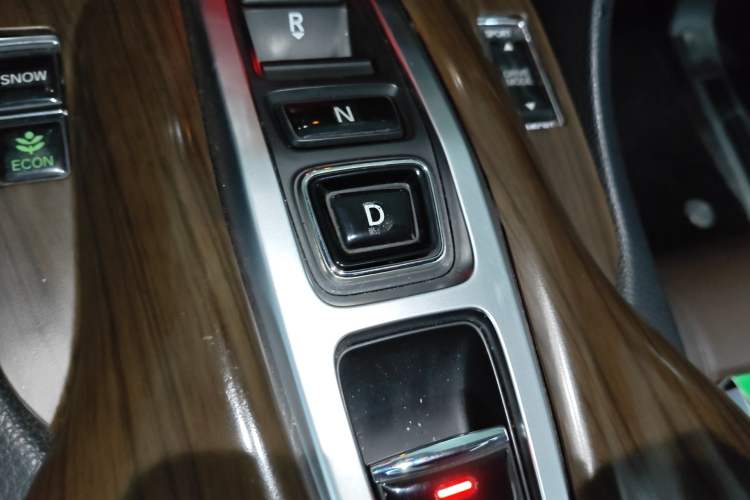 Used Honda Avancier 2017 370TURBO Four-Wheel Drive Prestige Edition Gear Lever