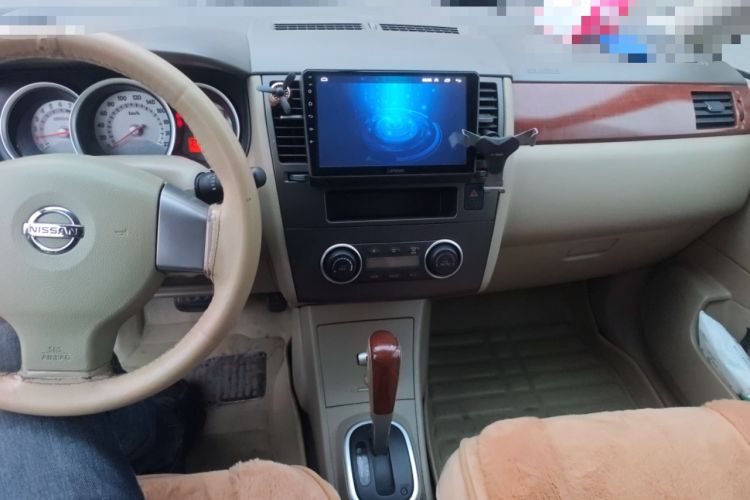 Used Nissan Tiida Sedan 2008 1.6L Automatic Smart Version Audio And AC Panel