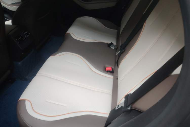 Used BYD Qin PLUS 2023 Champion Edition EV 420KM Leading Model