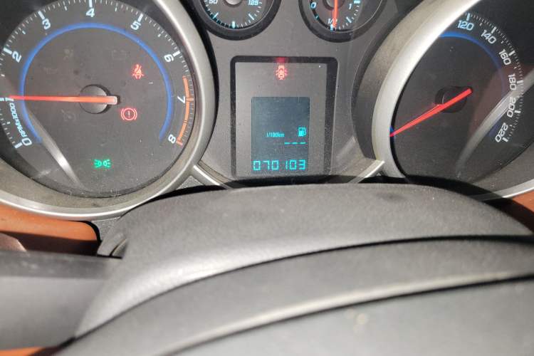 Used Chevrolet Cruze 2012 1.6L SL MT