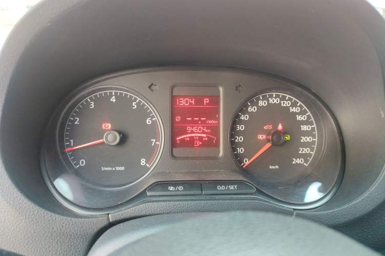 Used Volkswagen Polo 2013 1.4L Automatic Comfort Edition Instrument Cluster