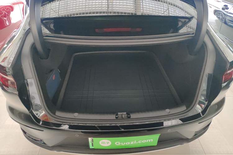 Used BYD Han 2025 DM-i 125KM Prestige Model Trunk