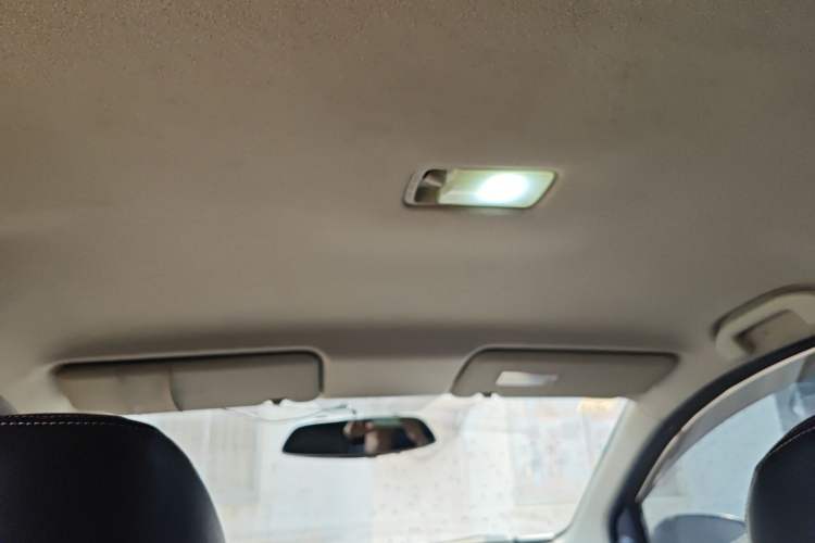 Used Nissan Livina 2013 Jinrui 1.6XL CVT Comfort Edition Headliner