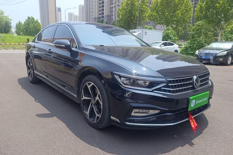 Used Volkswagen Magotan 2023 2 Million Units Limited Edition 330TSI DSG Leading Version
