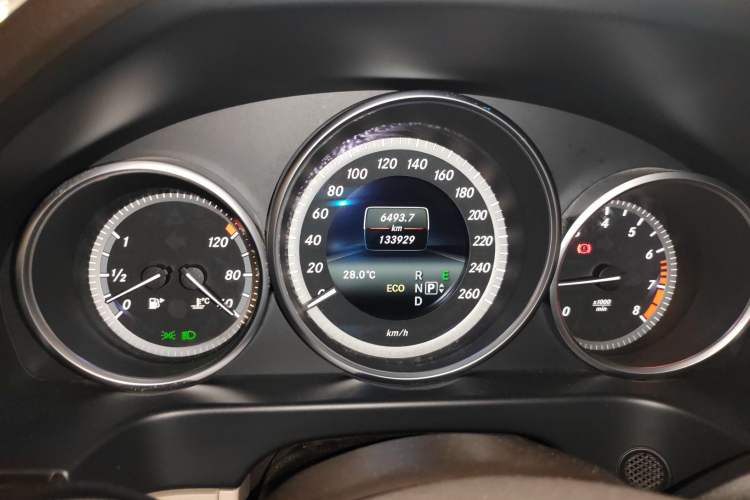 Used Mercedes-Benz E-Class 2015 E 260 L Instrument Cluster