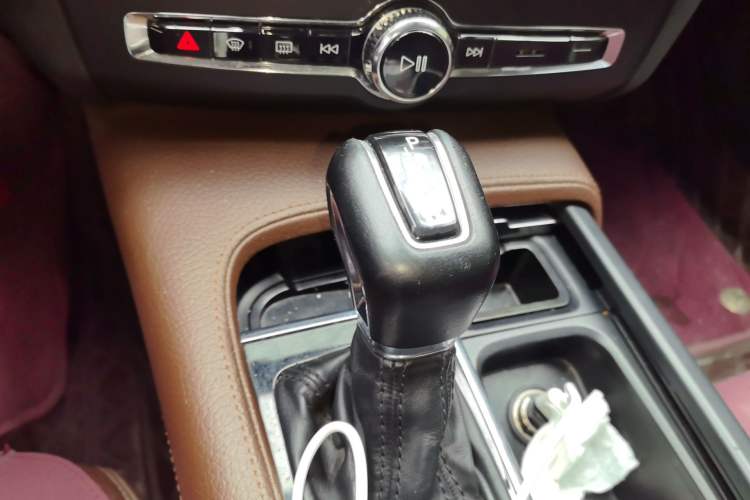 Used Volvo S90 2018 T4 Zhiyuan Edition