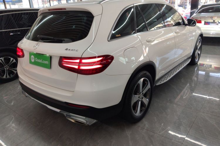 Used Mercedes-Benz GLC 2016 GLC 300 4MATIC Dynamic Model