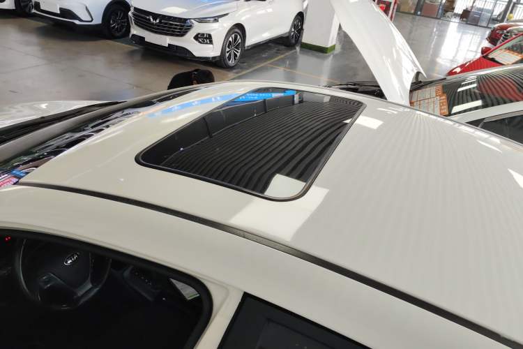 Used Kia K3 2015 1.6L Automatic GLS
