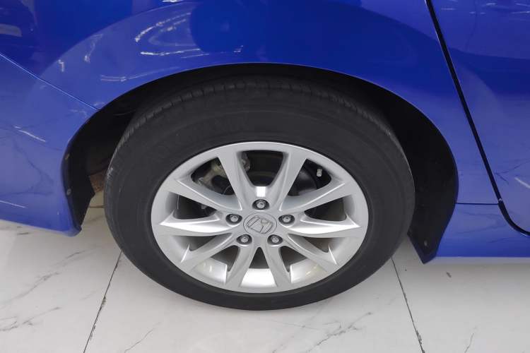 Used Honda Civic 2016 180TURBO CVT Comfort Version Exterior 5