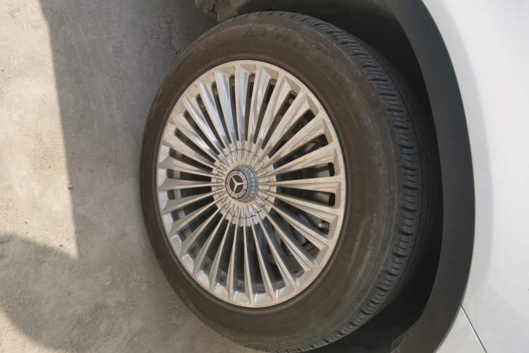 Used Mercedes-Benz GLC 2020 Facelifted GLC 260 L 4MATIC Dynamic Edition
