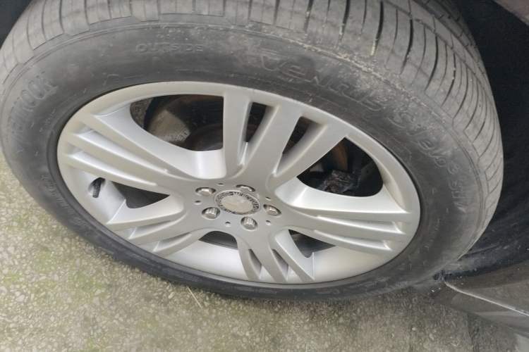 Used Mercedes-Benz GLK-Class 2014 GLK 200 Standard Model Left Front Wheel Hub