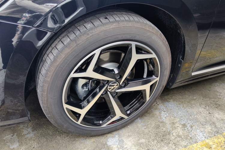 Used Volkswagen Passat 2026 Model, Outstanding 380TSI Xingkong Longteng Edition
