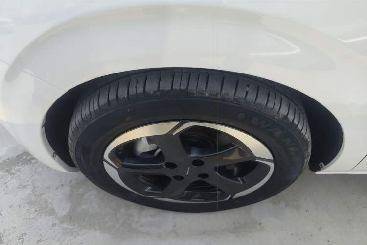 Used Dongfeng NAMMI 01 2024 430 Plus Smart+ Left Front Wheel Hub