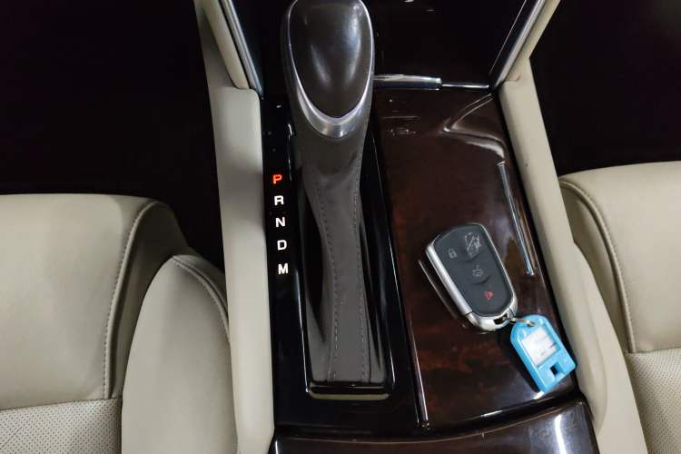 Used Cadillac XTS 2015 28T Comfort Model