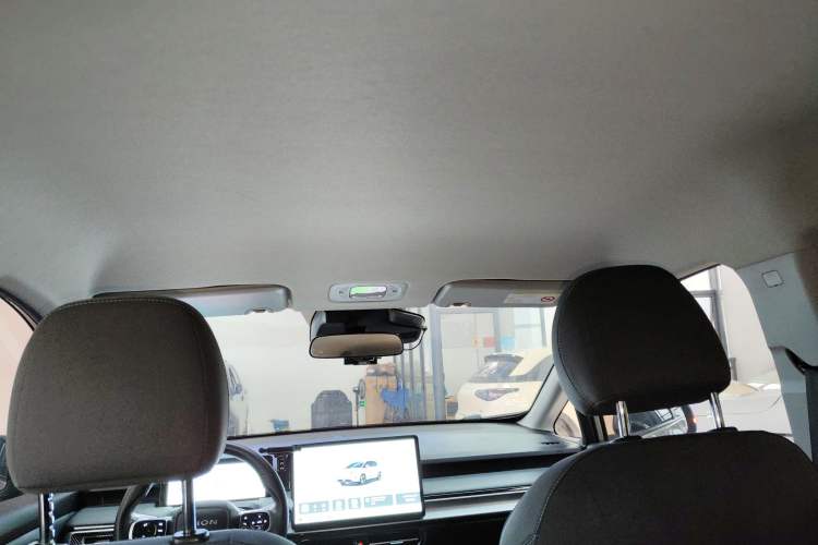 Used AION Y 2022 Plus 70 Enjoy Edition Headliner