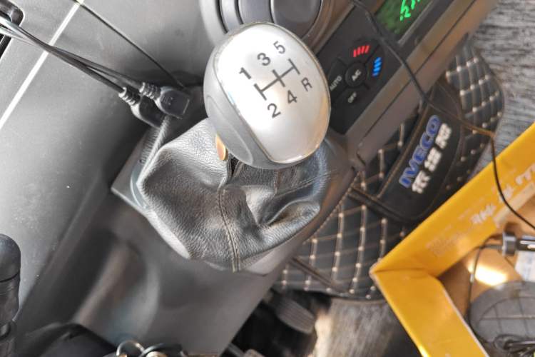 Used Iveco Power Daily 2012 2.5T-A32 Base Version
