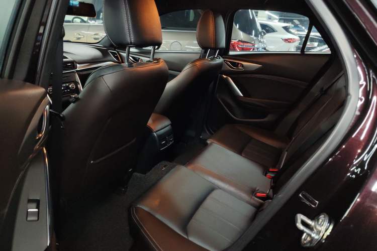 Used Mazda CX-4 2018 2.0L Automatic Two-Wheel Drive Blue Sky Luxury Edition