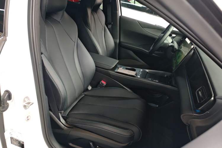 Used BYD Seal 06 New Energy 2025 EV 545KM Flagship Edition