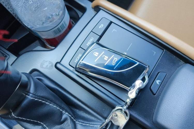 Used Lexus ES 2018 200 Excellence Edition China V Standard
