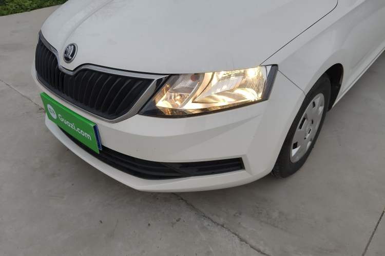 Used Skoda Rapid 2018 1.4L Manual Standard Edition
