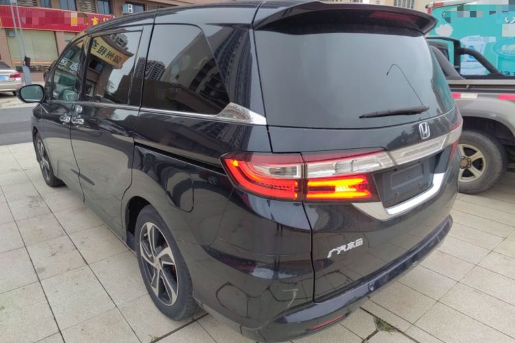 Used Honda Odyssey 2015 2.4L Smart Edition
