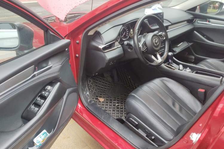 Used Mazda Atenza 2021 2.0L Blue Sky Luxury Edition Driver Seat