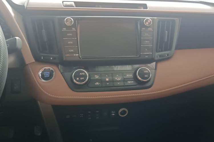 Used Toyota RAV4 2018 2.5L Automatic 4x4 Elite i Edition