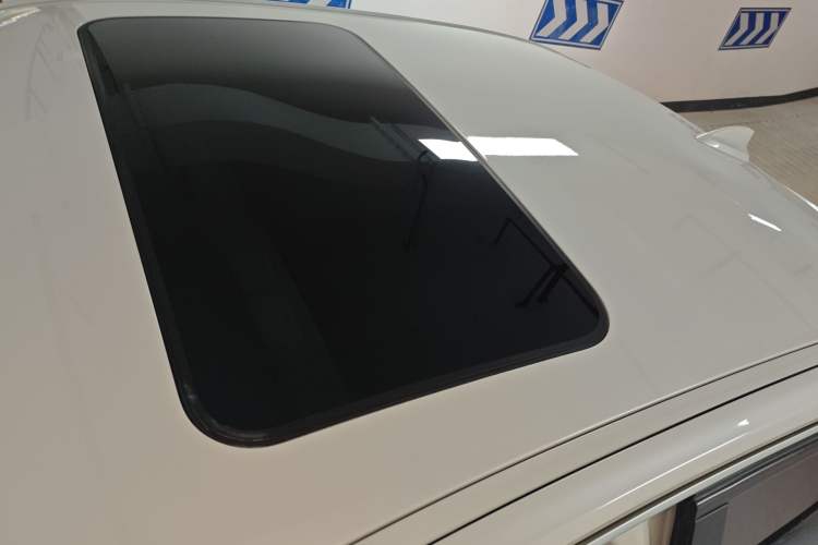 Used BMW 3 Series 2019 320Li Fashion Model
