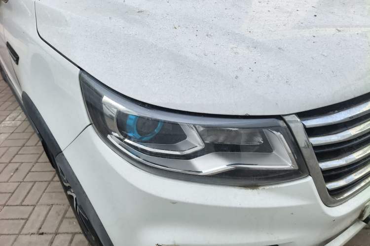 Used FORTHING SX6 2016 1.6L CVT Deluxe Model Right Front Headlight