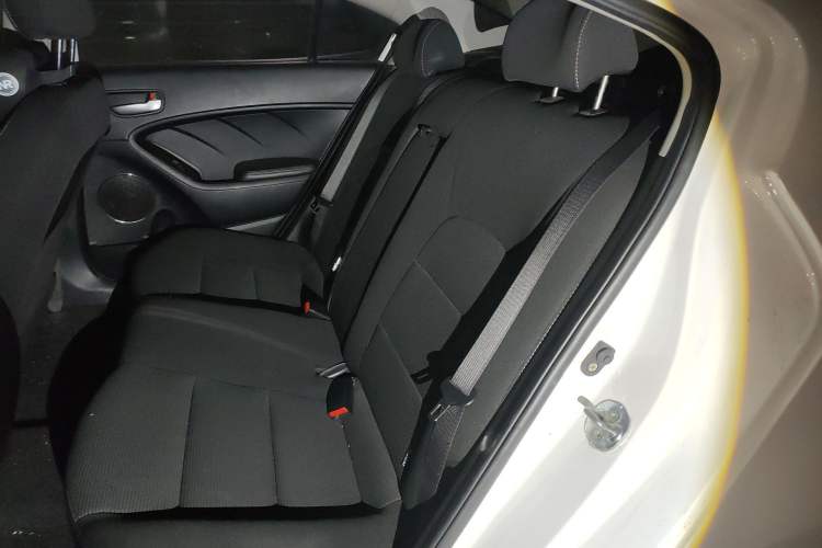 Used Kia K3 2016 1.6L Automatic GLS