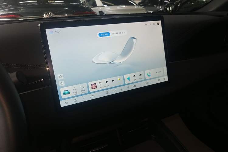 Used BYD Seal 06 New Energy 2025 DM-i Smart Drive 120KM Deluxe Model Audio And AC Panel