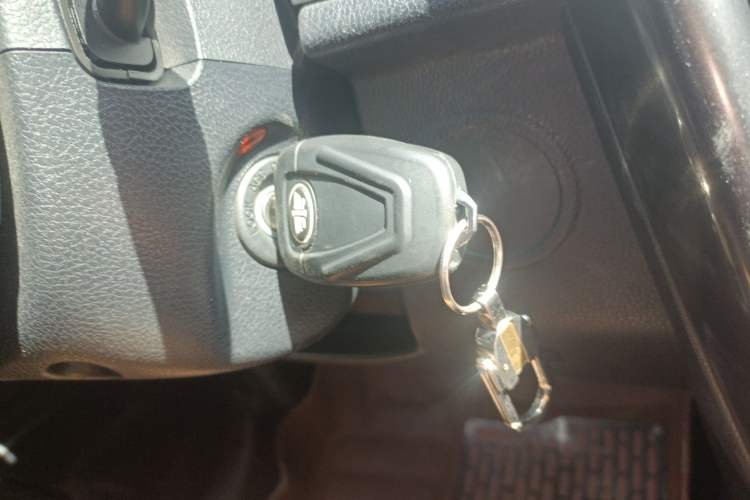 Used Bestune X80 2016 1.8T automatic comfort version
