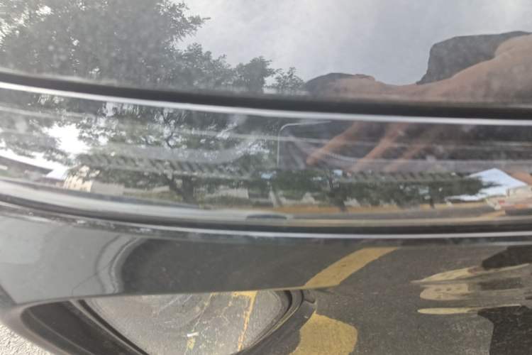 Used Nio ES6 2023 75 kWh Right Front Headlight