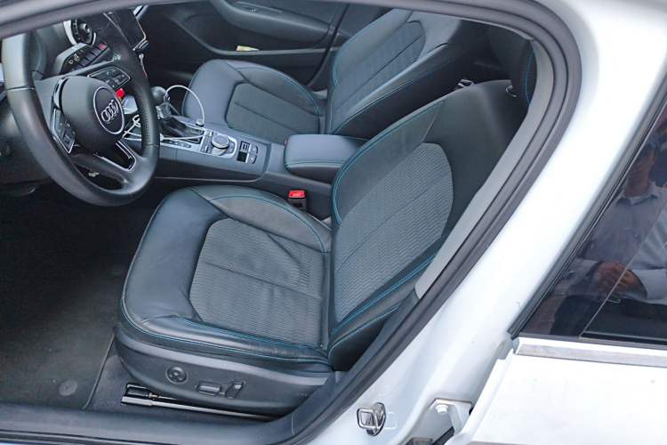 Used Audi A3 2017 Limousine 35 TFSI Fashion Model