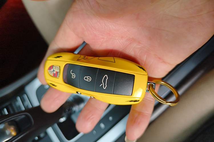 Used Porsche 911 2016 Carrera S 3.0T Vehicle Key