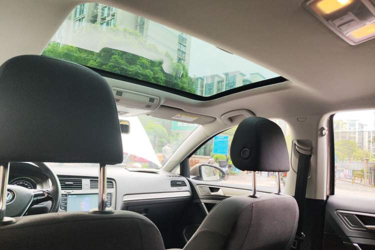 Used Volkswagen Golf 2015 1.4TSI Automatic Comfort Model