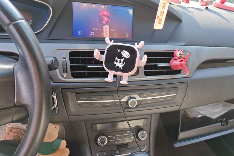 Used Roewe e550 2016 Flagship Edition