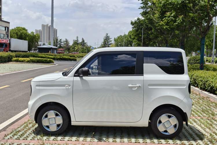Used Geely Auto Panda 2024 Panda Mini 200km Endurance Bear
