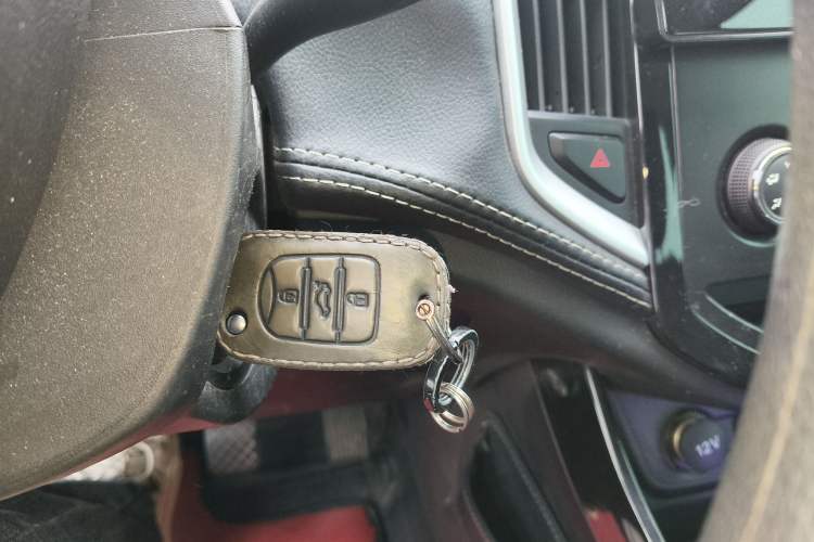 Used Baojun 530 2021 Global Car Anniversary Edition 1.5T Manual Comfort Model 5 Seats
