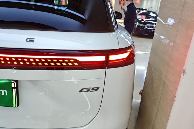 Used XPeng G9 2025 625 Long-Range Max Right Rear Taillight