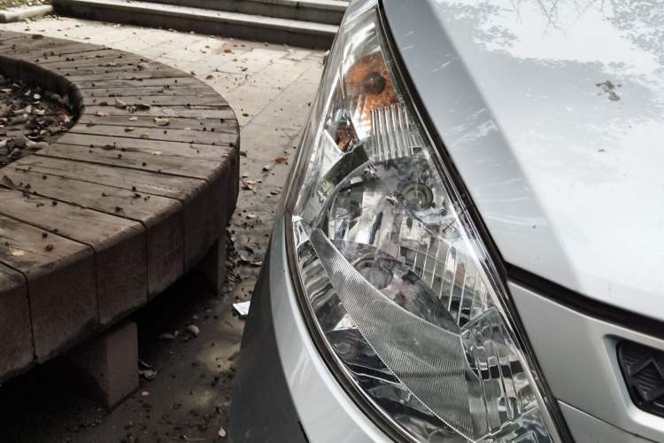 Used Wuling Rongguang V 2018 1.5L Practical Version Right Front Headlight