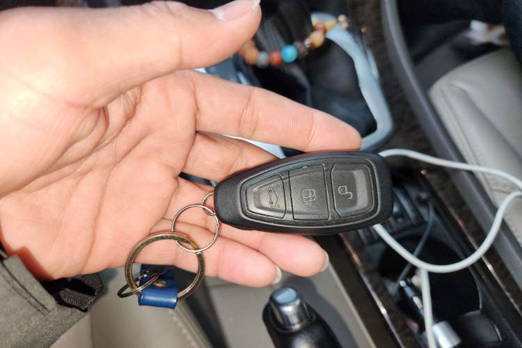 Used Ford Mondeo 2011 2.0L GTDi 200 Luxury Edition