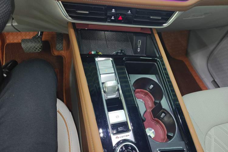 Used Volkswagen Teramont 2023 380TSI Four-Wheel Drive Prestige Flagship Edition Gear Lever