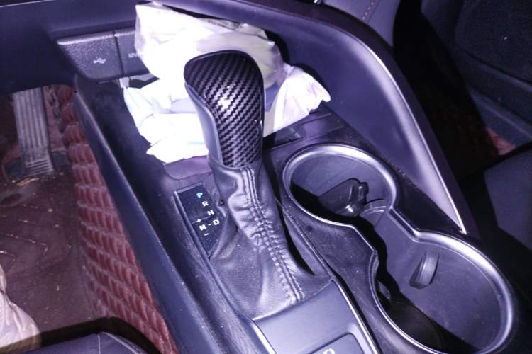 Used Toyota Camry 2021 2.0G Luxury Edition
