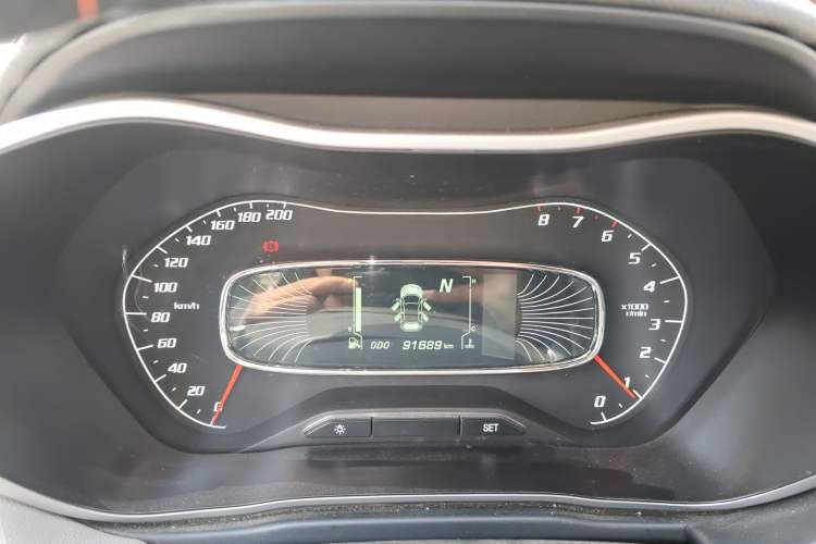 Used Baojun 510 2017 1.5L Automatic Fashion Model